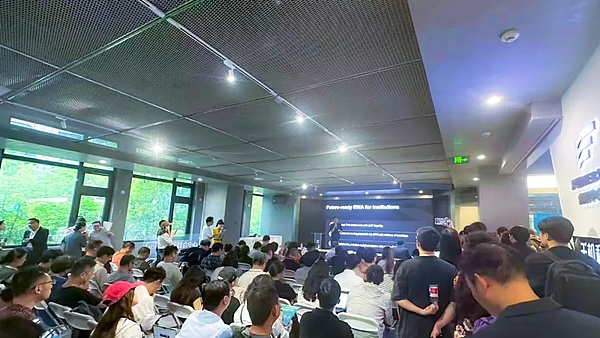 市场暗流涌动：一场蓄势待发的加密风暴